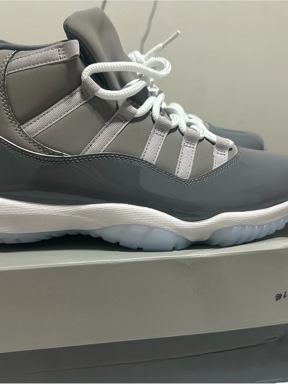 Jordan 11 Retro Cool Greys